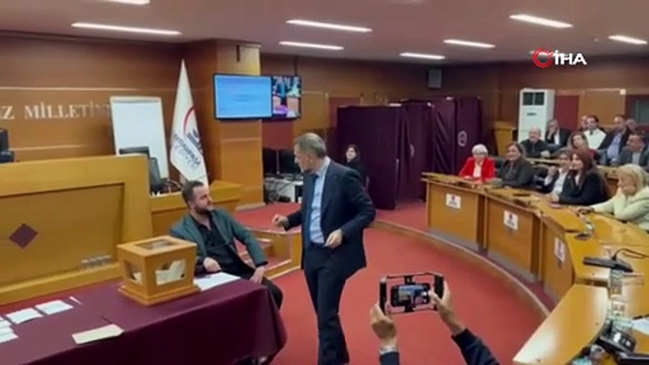 Bayrampaşa Belediye Meclisi’nde belediye başkan vekili seçimi başladı