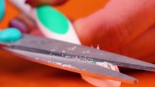 Perfect crafting with old toothbrush!