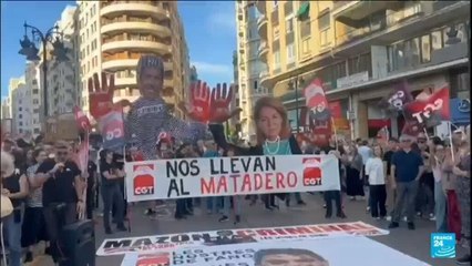 Un an après les inondations meurtrières en Espagne : 50 000 manifestants à Valence