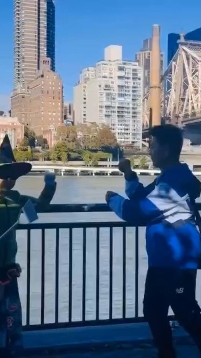 Mr. Nelson Wang and Ms. Jing Sun got into a fight over East River. The video was filmed on October 25th, 2025.