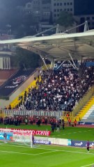 Beşiktaş taraftarlarından, Sergen Yalçın ve takıma tepki