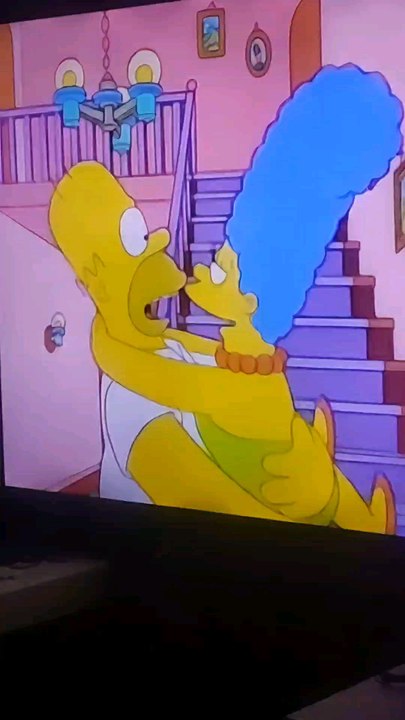 The Simpsons Homer and Marge Simpson are Hugging Husband and Wife part 2
