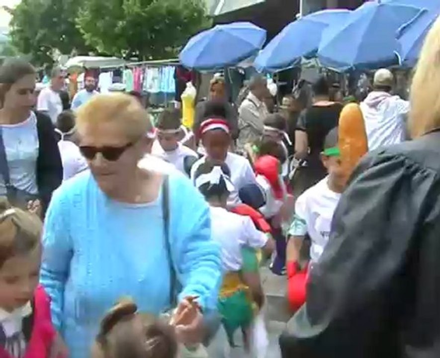 DEMO MARCHE ST BONNET