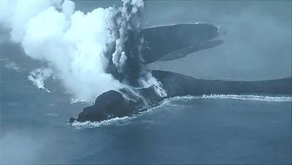 Amazing Footage Shows Underwater Volcano In Japan Erupting