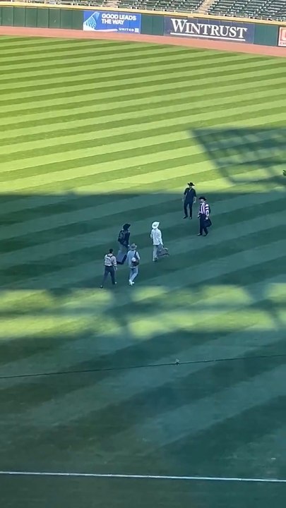 Yankees head to Texas in cowboy fits after loss to White Sox