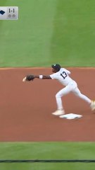 Anthony Volpe commits his 14th error of the season