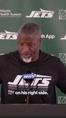 Jets' Aaron Glenn addresses Justin Fields' foot injury