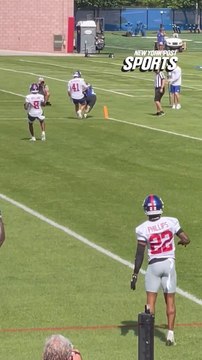 Giants' Russell Wilson throws TD pass on first play of 7-on7s