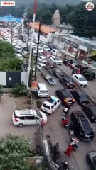 तीन दिन में तीन लाख से अधिक श्रद्धालु पहुंचे तीर्थ नगरी ओंकारेश्वर, फंसे जाम में