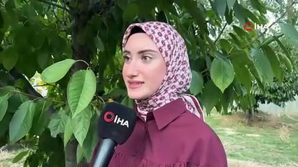 Bu sefer av avcı oldu! Kedi yılanı bakın nasıl öldürdü