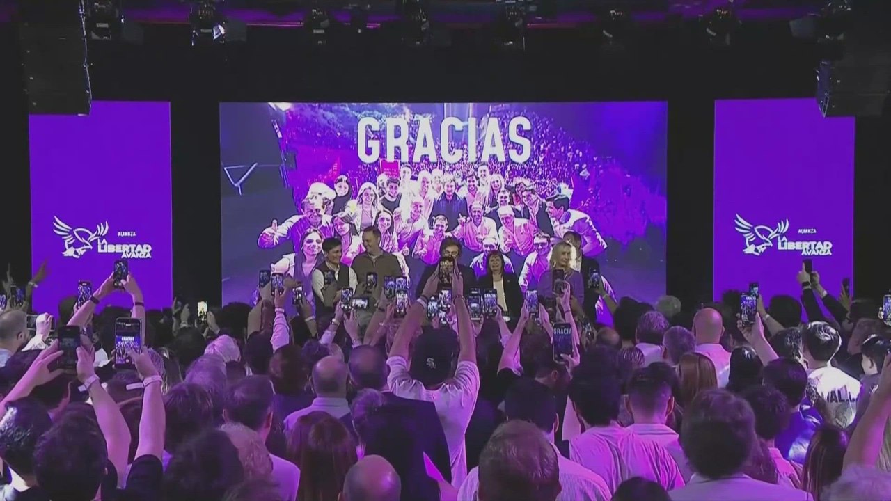 JAVIER MILEI, DISCURSO COMPLETO tras ARRASAR en las ELECCIONES LEGISLATIVAS ARGENTINAS