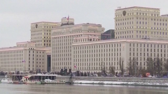 Russia continues offensives in multiple directions, Ukraine strikes Russian military targets