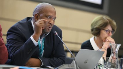 Premier Africain à la tête de l'IPBES, L. Dziba espère « inspirer une génération de scientifiques »