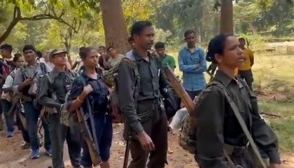 21 Maoists, Including Top Leader Mukesh, Surrender in Keshkal Division