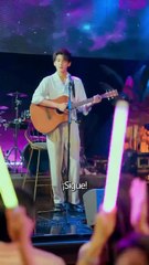 Traicionado por su familia, renació con poder absoluto, ¡todos se arrodillan ante él