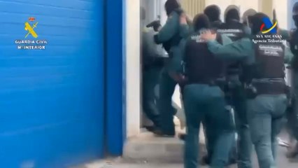 Intervenidas en Granada 3,2 toneladas de hachís ocultas en cartones enviados desde Melilla