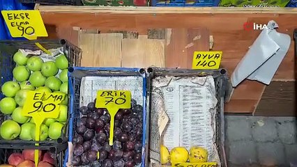 Siyah giyimli saldırgan dehşet saçtı: 2 yaralı