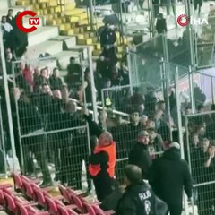 Afyonkarahisar'da olaylı maç: Eskişehirsporlu taraftarlar binlerce koltuğu söküp sahaya attı!