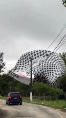 Balão cai sobre casas no interior da Bahia e causa transtornos a moradores