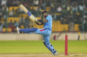 Suryakumar Yadav के रचेंगे इतिहास, T20I में दुनिया के सिर्फ 4 खिलाड़ी ही बना पाए हैं महारिकॉर्ड