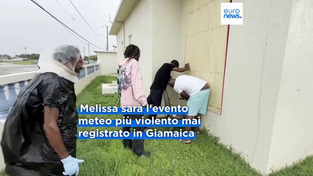 L'uragano Melissa si dirige verso la Giamaica, ha raggiunto la categoria 5