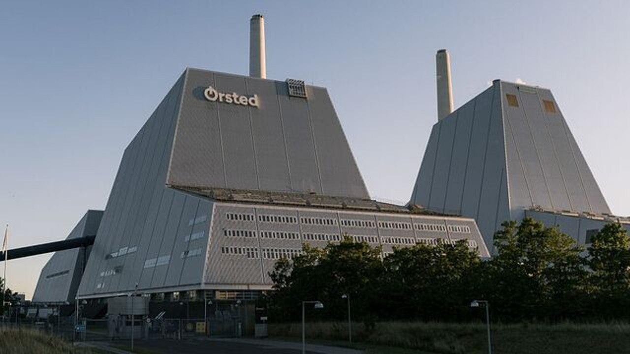 Orsted Raises $9.4 Bln Amid Hit From US Wind U-Turn