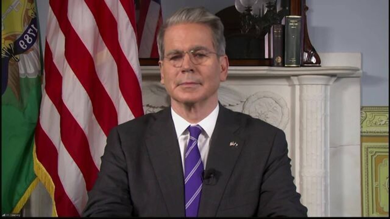 Bessent on Tax Bill, Treasury Financing and US Dollar