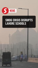 Hazardous smog prompts school schedule change in Pakistan's Lahore