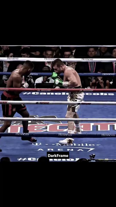 Canelo’s INSANE Head Movement 😮‍💨🥊 | Pure Boxing Masterclass