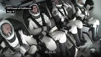 SpaceX Capsule Safely Returns Four Astronauts to Earth