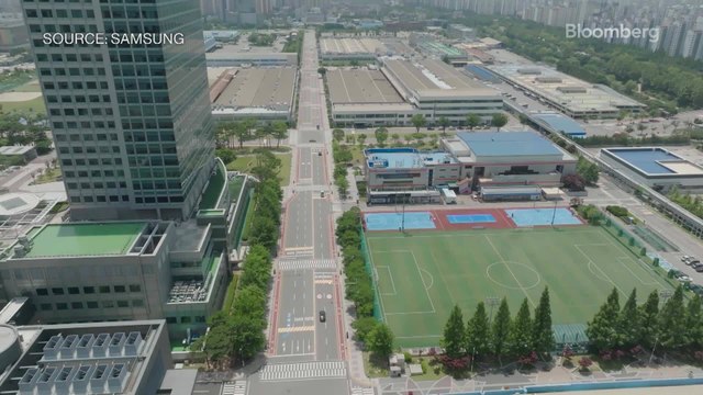 Samsung Welcomes Competition in Foldable Phones