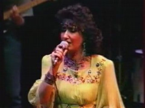 KARIMA Yemma thassa Olympia 1994 Avec Arezki BAROUDI