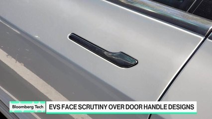 Xiaomi Driver Death Adds to Scrutiny of EV Door Design