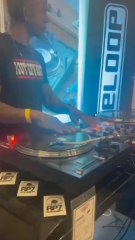 DJ KUT'EFFEKT en DÉMONSTRATION AVEC DJ QUICK ET DJ JUST SUR LE STAND RELOOP & UDG  au SALON AUDIO VIDEO SHOW 2025