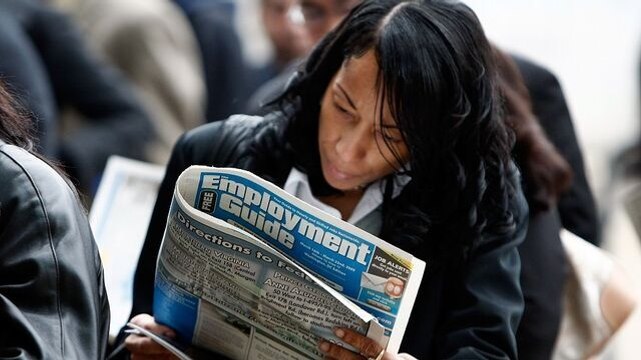US Job Openings Little Changed With Subdued Hiring
