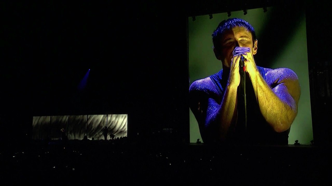 Hurt - Nine Inch Nails (live)