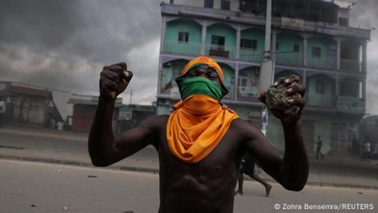 Kamerun: Heftige Proteste gegen mutmaßlichen Wahlbetrug