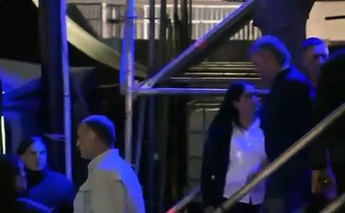 Los gestos llamativos de Máximo Kirchner mientras hablaba Axel Kicillof tras la derrota del peronismo en Buenos Aires