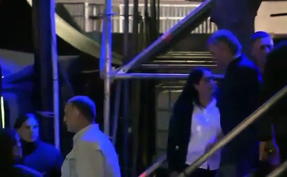 Los gestos llamativos de Máximo Kirchner mientras hablaba Axel Kicillof tras la derrota del peronismo en Buenos Aires