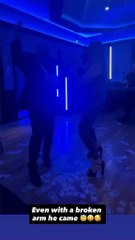 Elaina- Xρήστος Πέρρας: Οι Έλληνες ερμηνευτές που ξεσηκώνουν με τα live τους την ομογένεια στη Νέα Υόρκη- «Βροχή» τα δολάρια