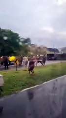 2. Volcó micro con hinchas de Flamengo