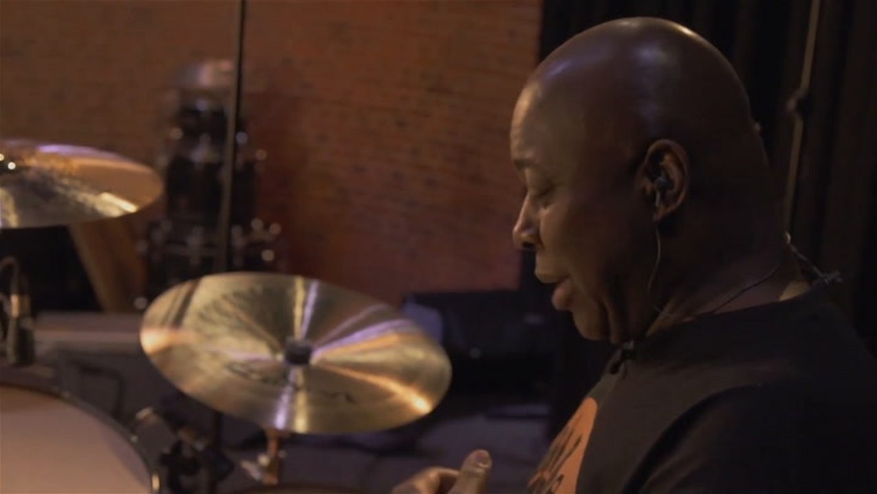 Chic Drummer Ralph Rolle Drum Masterclass - Part 2 Funk Grooves