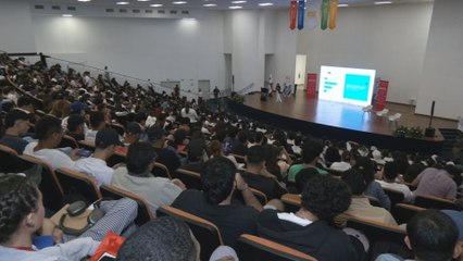 Capacitan a más de 700 estudiantes del ITSE en temas de salud mental