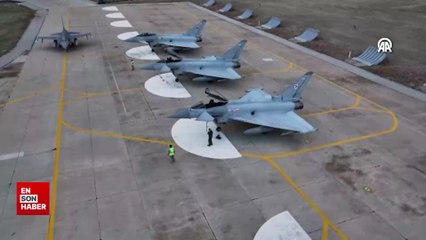 Eurofighter savaş uçaklarını Türk hava sahasında F-16'lar karşıladı