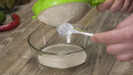 64 Soy Noodles with Vegetables and Peanut Sauce