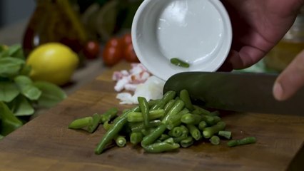 61 Spinach Frittata With Bacon and Cheddar