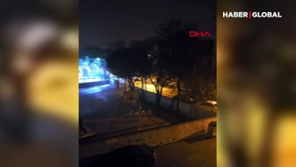 İzmir ve Manisa'da sağanak yağış! Ev ve iş yerlerini su bastı