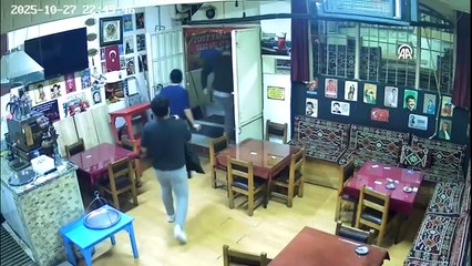 Balıkesir Sındırgı'da peş peşe depremler! İstanbul dahil birçok ilde hissedildi