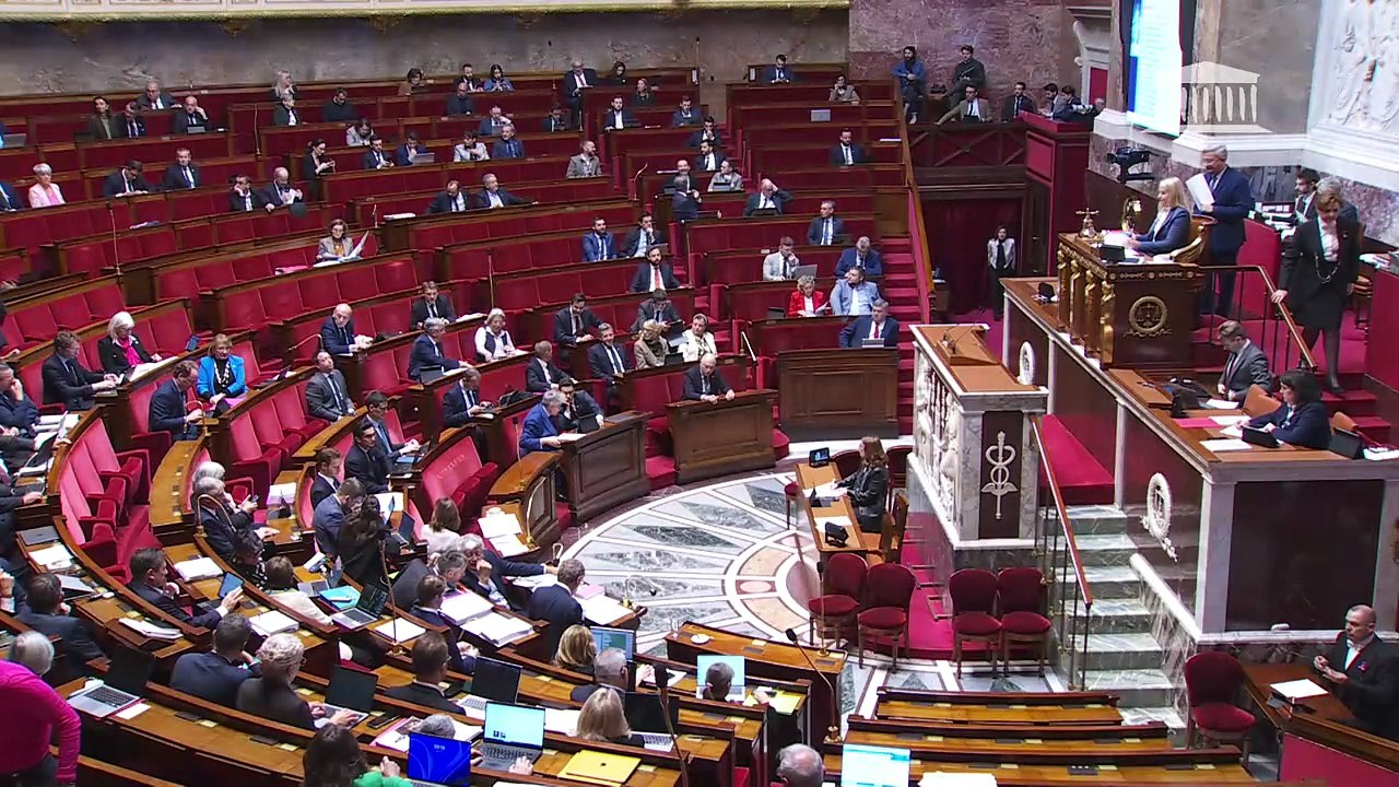 1ère séance : Projet de loi de finances pour 2026 (première partie) (suite) - Samedi 25 octobre 2025