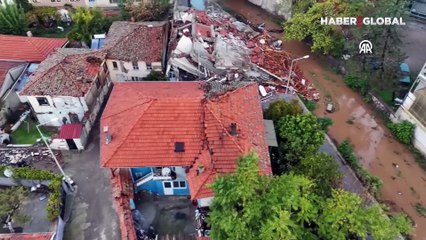 Balıkesir'de 6.1'lik deprem... Yıkılan binalar havadan görüntülendi